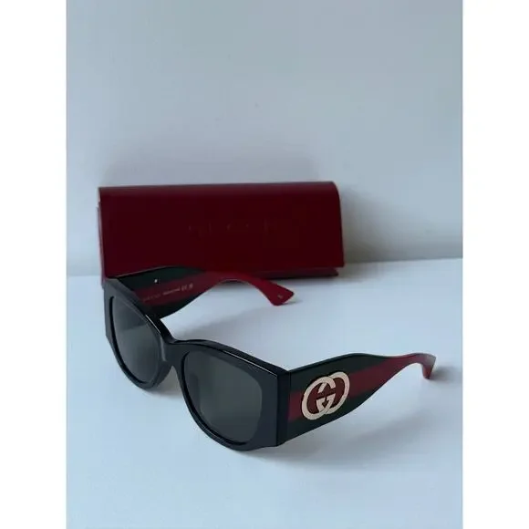 NEW Gucci GG2115S Black Thick Leg Striped Sunglasses $480 - Picture 5 of 7